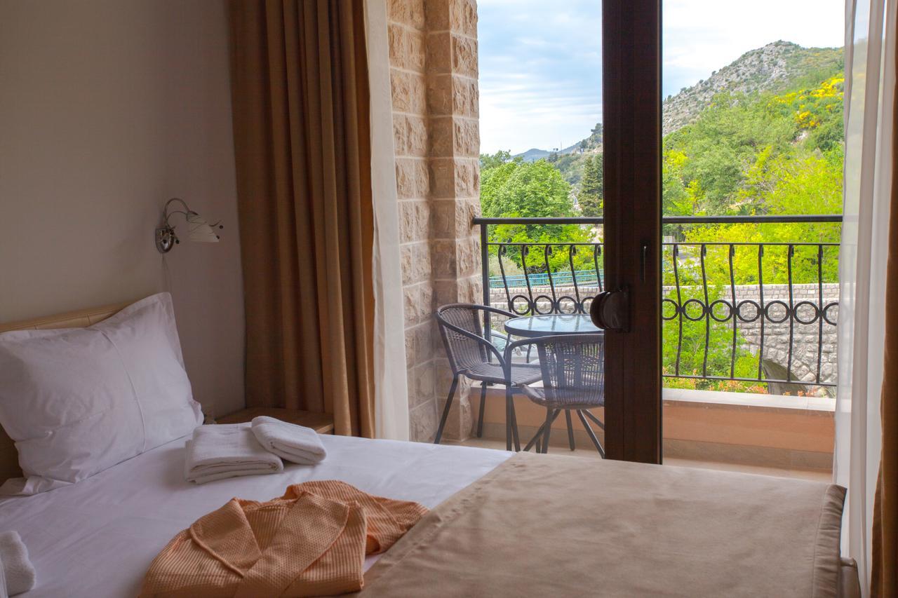 Ferienwohnung Rosmarino Sveti Stefan Exterior foto
