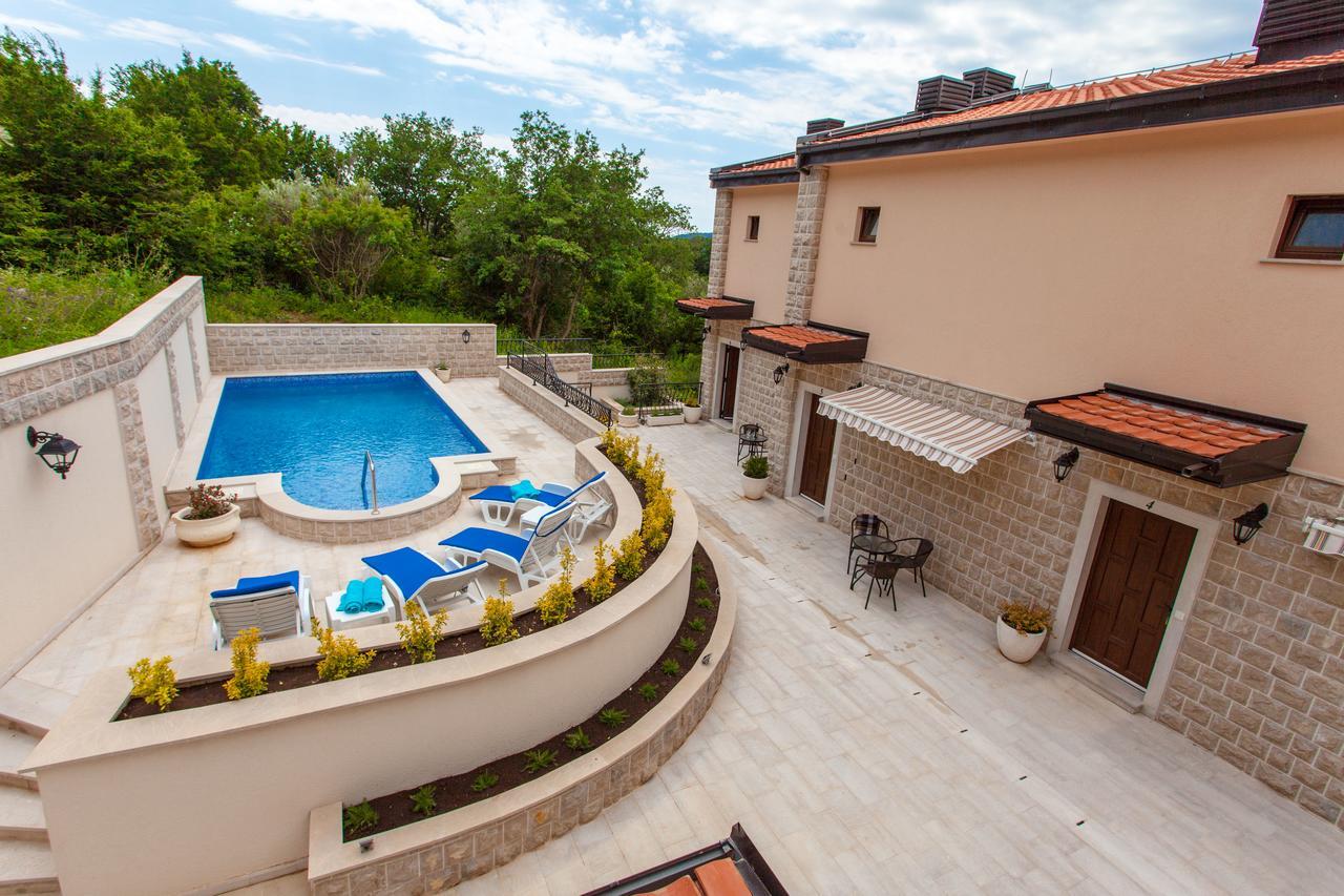 Ferienwohnung Rosmarino Sveti Stefan Exterior foto