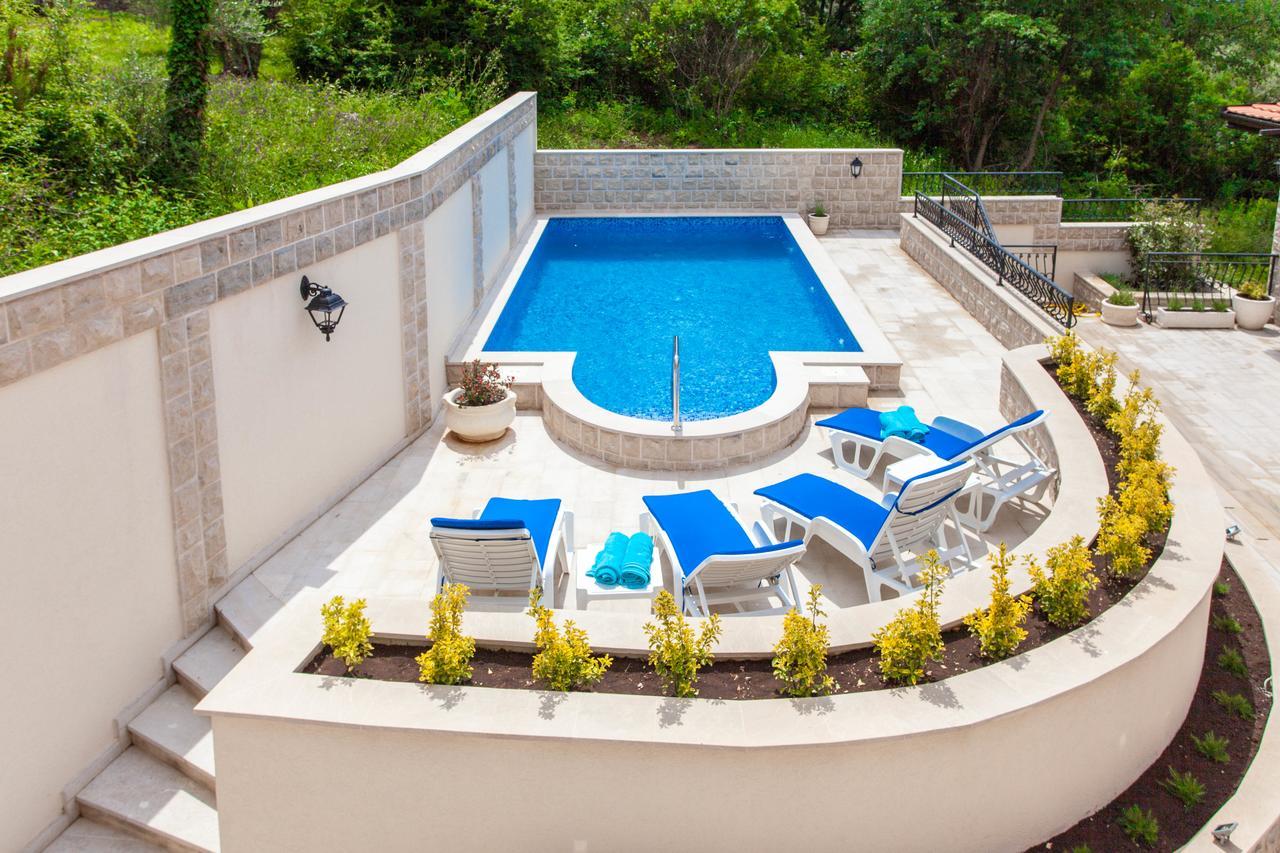 Ferienwohnung Rosmarino Sveti Stefan Exterior foto
