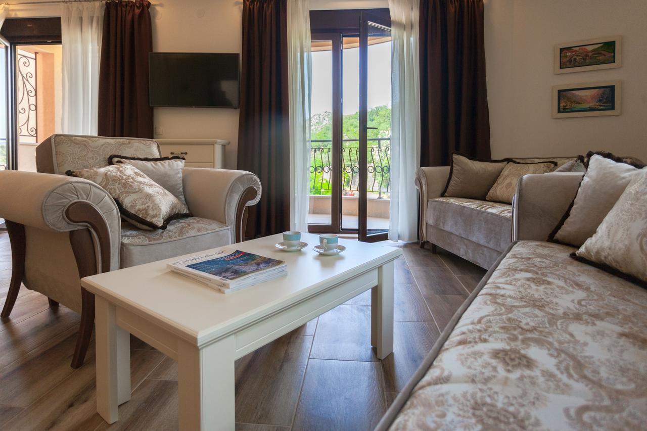 Ferienwohnung Rosmarino Sveti Stefan Exterior foto